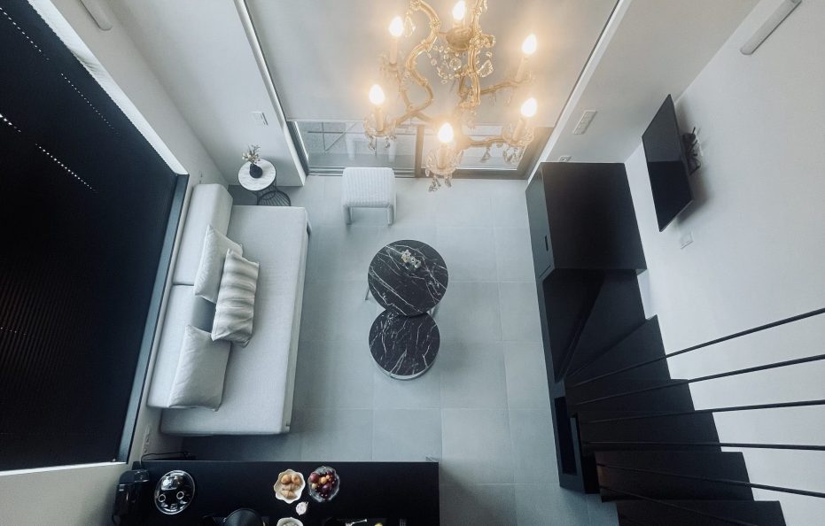 Executive loft III