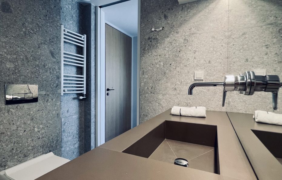 Executive loft II
