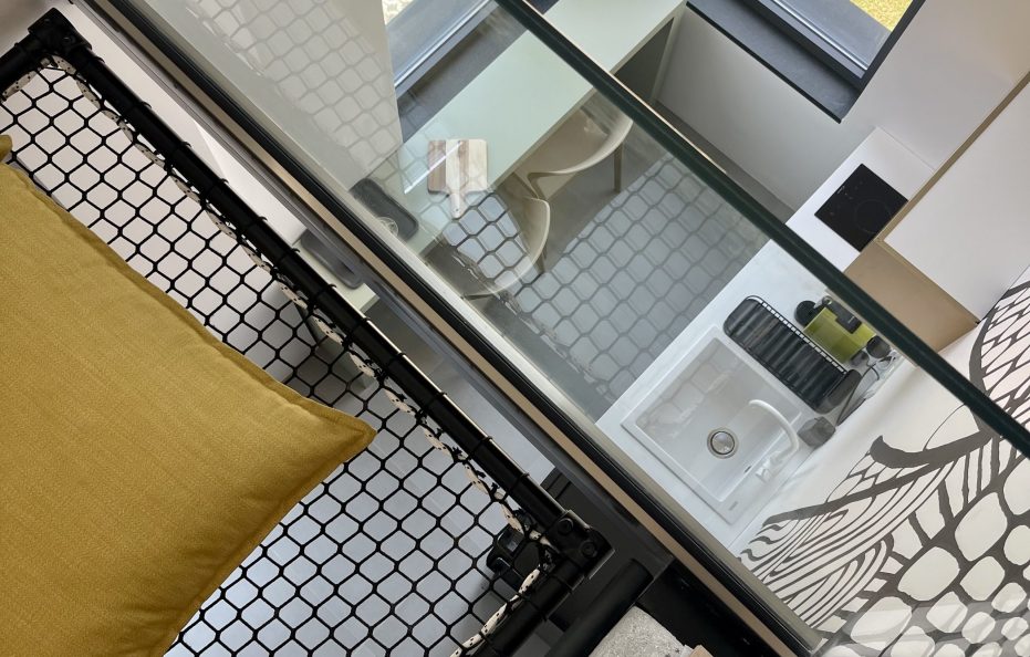 Executive loft IV