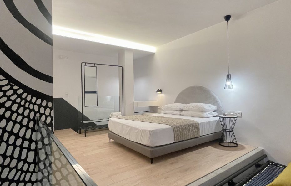 Executive loft IV