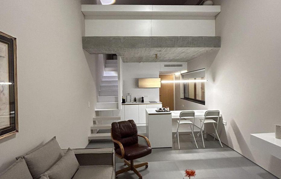 Executive loft I