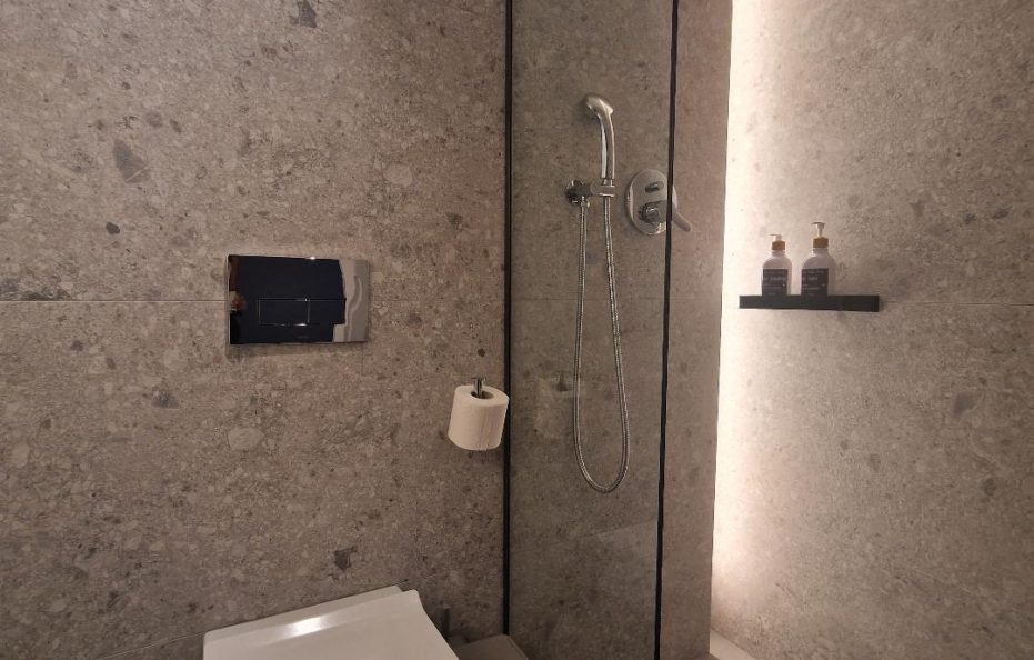 Executive loft IV