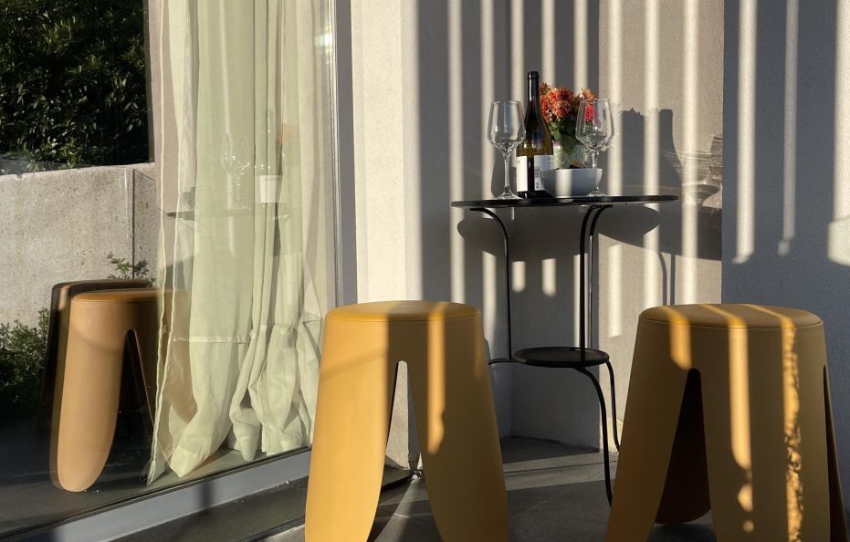 Separated Premium Room